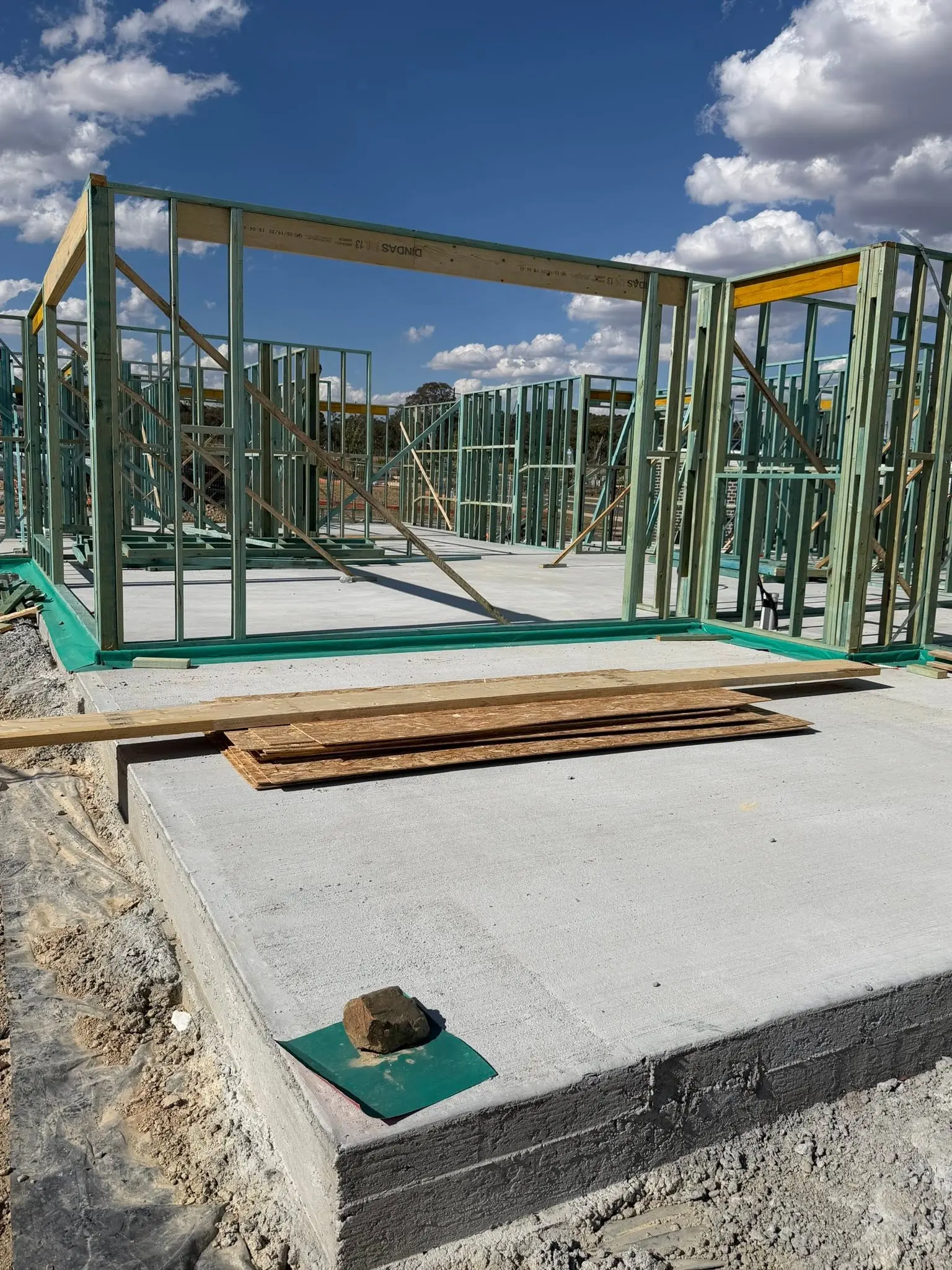 Roof truss installation in Canberra